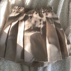 Khaki skirt with built-in shorts